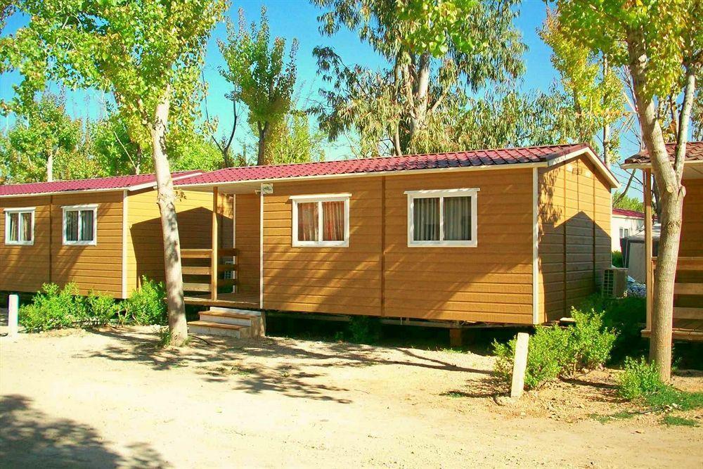 Oasis Country Park Ξενοδοχείο Rugat Εξωτερικό φωτογραφία